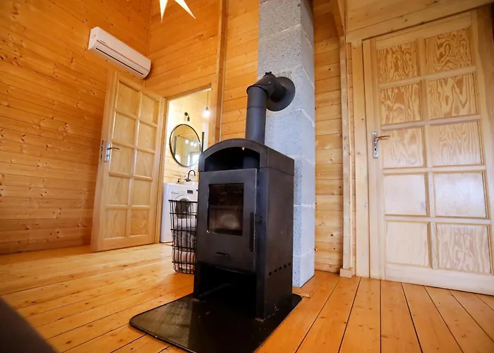 Caloroczny Tel 512-589-997 Holiday home