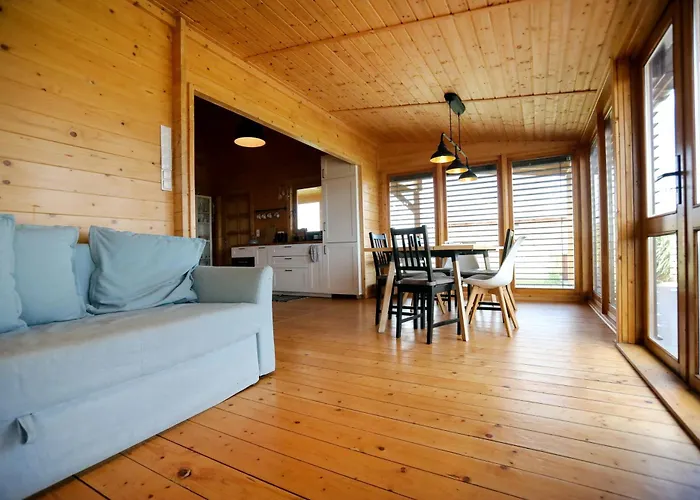 Caloroczny Tel 512-589-997 Holiday home